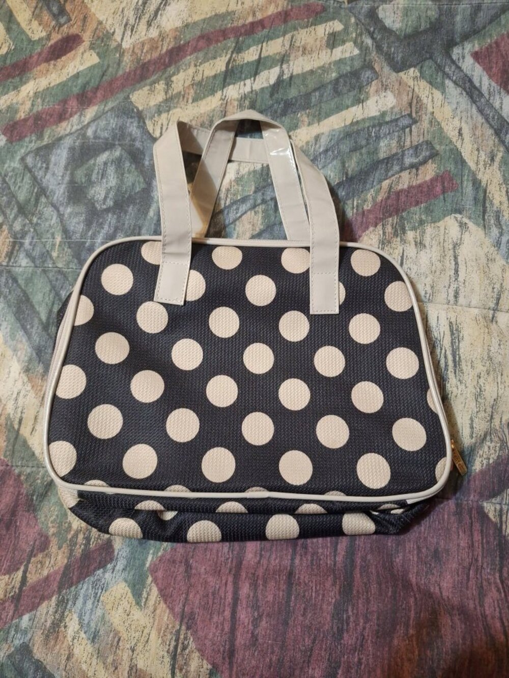 Still Spa Essentials Polka Dot Cosmetic Travel Bag